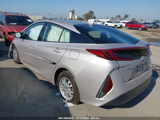 Toyota Prius Prime Limited 2020 JTDKARFP8L3135180 Image 3