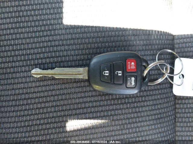 Toyota Corolla S Plus 2015 2T1BURHE7FC278314 Image 11