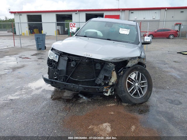1C4RJEBG7JC512236 Jeep Grand Cherokee Limited 4x2