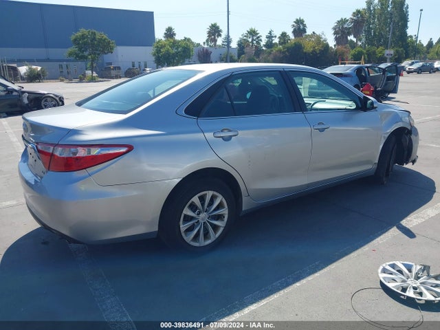 Toyota CAMRY LE 2017 4T1BF1FK6HU760116 Image 4