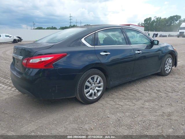 Nissan Altima 2.5 S 2017 1N4AL3AP5HC285321 Image 4