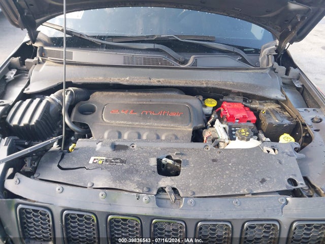 3C4NJCBBXMT505247 Jeep Compass Altitude Fwd