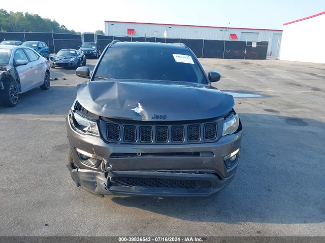 3C4NJCBBXMT505247 Jeep Compass Altitude Fwd