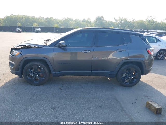3C4NJCBBXMT505247 Jeep Compass Altitude Fwd