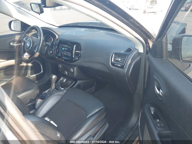 3C4NJCBBXMT505247 Jeep Compass Altitude Fwd