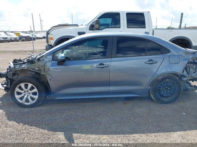 Toyota COROLLA LE 2022 5YFEPMAEXNP362658 Image 15