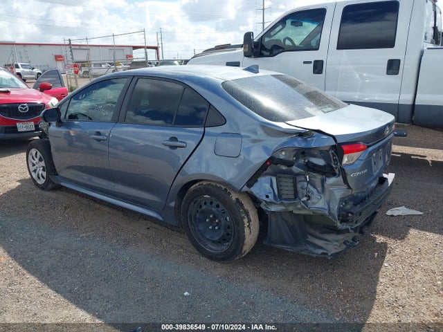 Toyota COROLLA LE 2022 5YFEPMAEXNP362658 Image 3