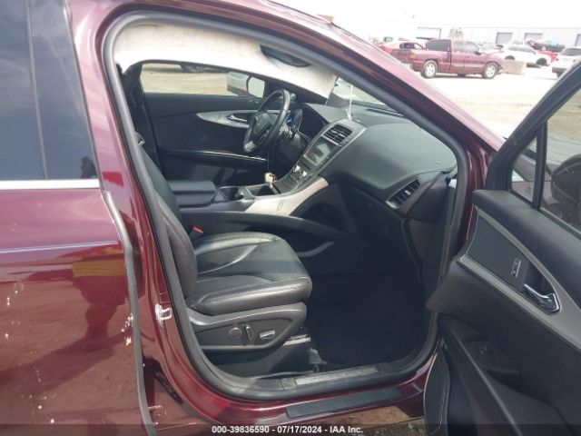 2LMPJ6J99KBL48439 Lincoln Nautilus Standard