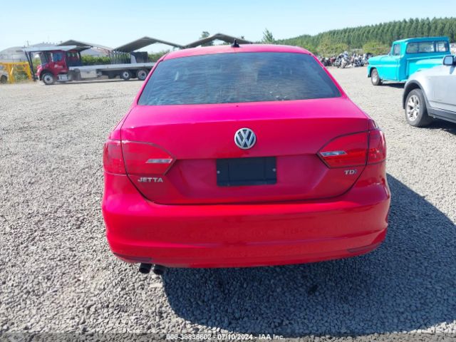3VW3L7AJ2EM354866 Volkswagen Jetta 2.0l Tdi