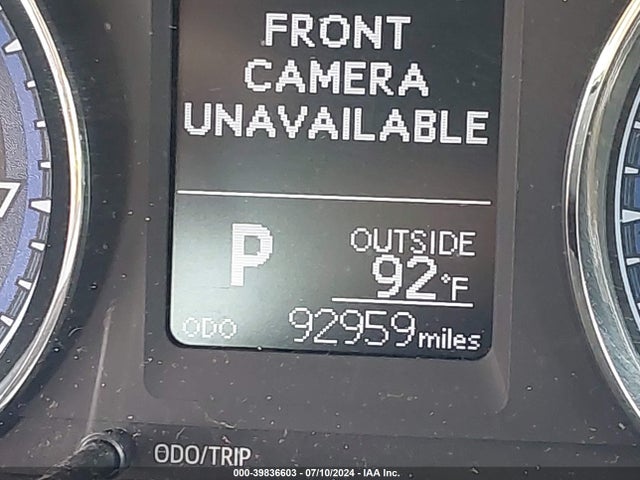 Toyota COROLLA LE 2018 5YFBURHE9JP825804 Image 16