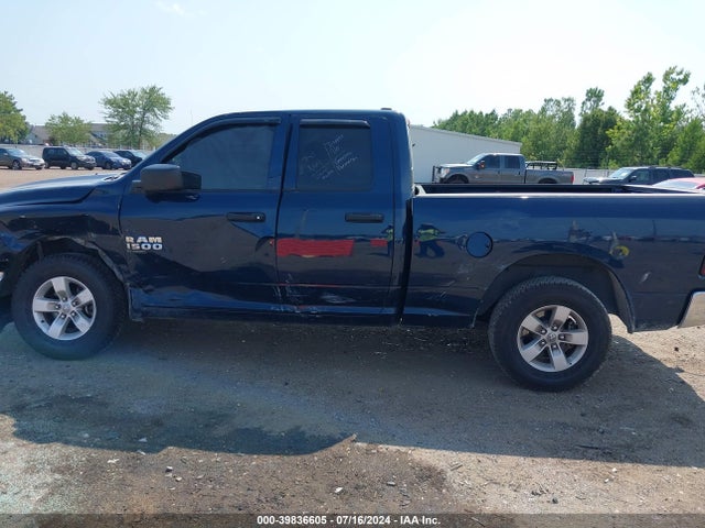 1C6RR6FG8NS154530 RAM 1500 Classic Tradesman Quad Cab 4x2 6'4 Box