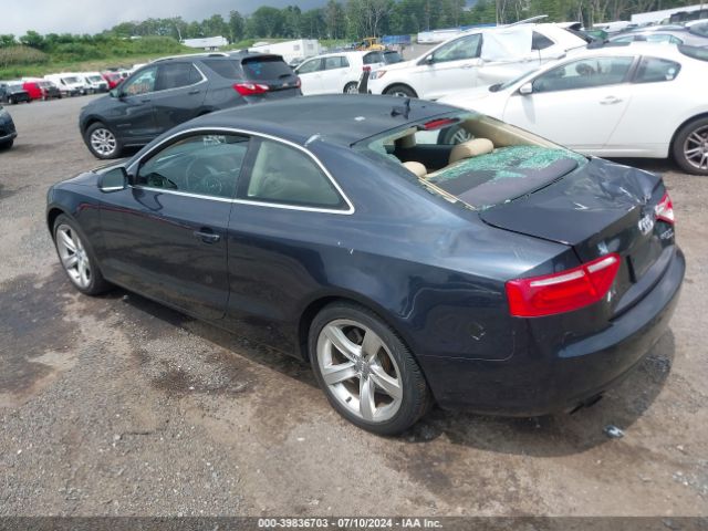 2013 AUDI A5 WAUCFAFR9DA064199 Photo 2