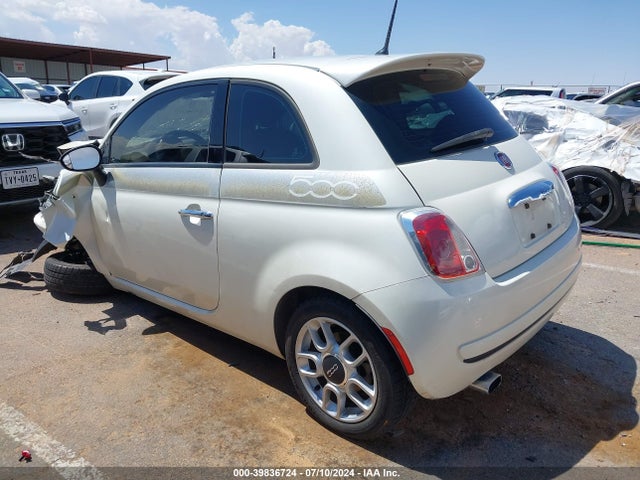 2013 FIAT 500 3C3CFFAR0DT752841 Photo 2