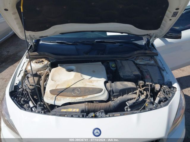 WDDSJ4EB7FN170560 Mercedes-Benz CLA 250
