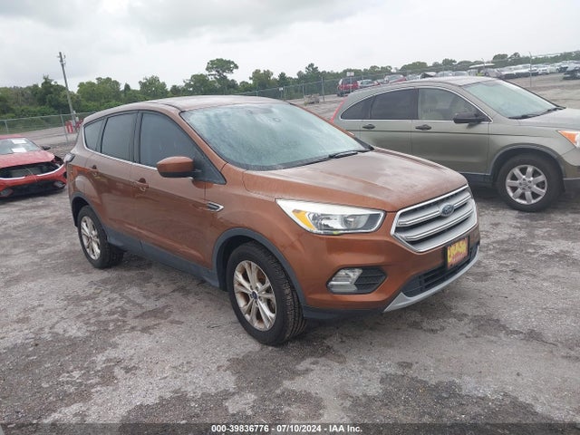Ford ESCAPE SE 2017 1FMCU0GD1HUA36340 Image 1