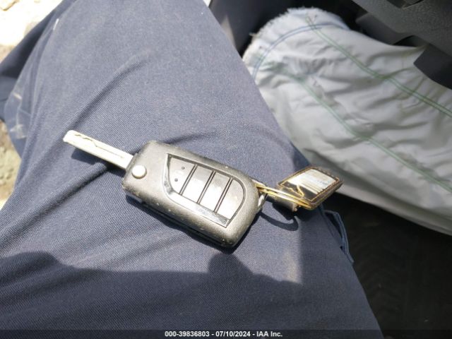 4T1C11AKXNU068432 Toyota CAMRY LE