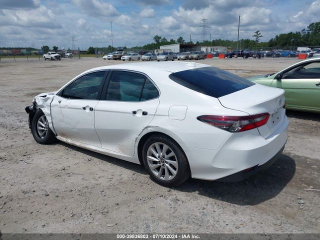 4T1C11AKXNU068432 Toyota CAMRY LE