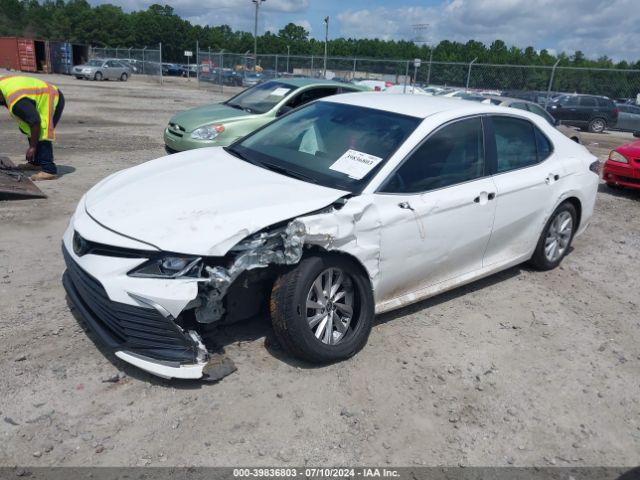 4T1C11AKXNU068432 Toyota CAMRY LE