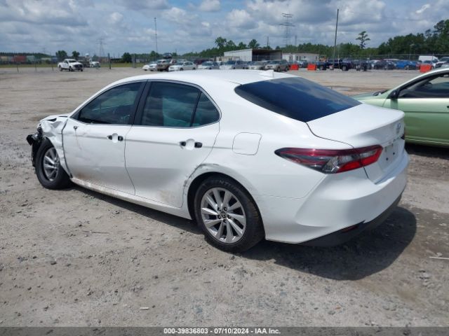 4T1C11AKXNU068432 Toyota CAMRY LE