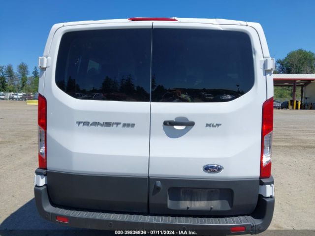 1FBAX2Y86NKA43957 Ford Transit-350 Passenger Van Xlt