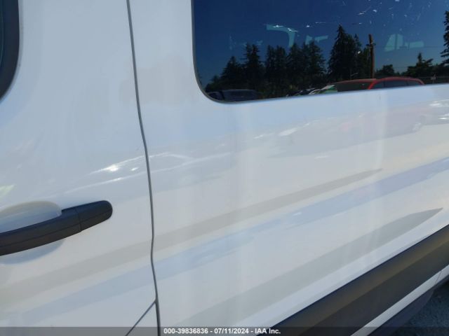 1FBAX2Y86NKA43957 Ford Transit-350 Passenger Van Xlt