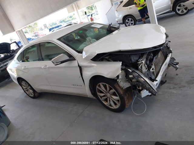 Chevrolet IMPALA 1LT 2018 2G1105S37J9146792 Image 14