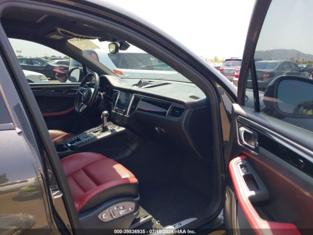WP1AG2A56JLB60405 Porsche Macan Gts