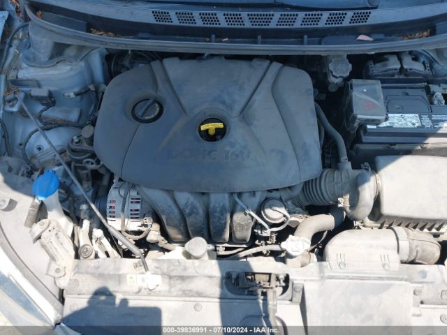 5NPDH4AE5FH612881 Hyundai ELANTRA SE