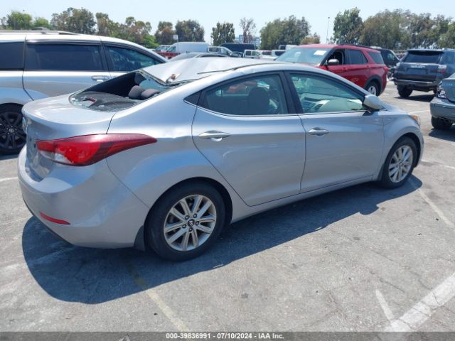 5NPDH4AE5FH612881 Hyundai ELANTRA SE