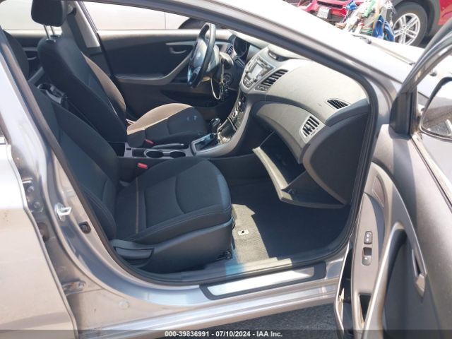 5NPDH4AE5FH612881 Hyundai ELANTRA SE
