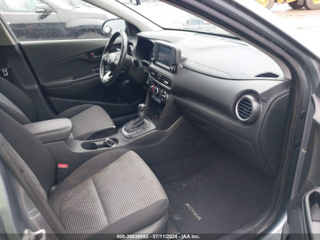KM8K22AAXLU559005 Hyundai Kona Sel