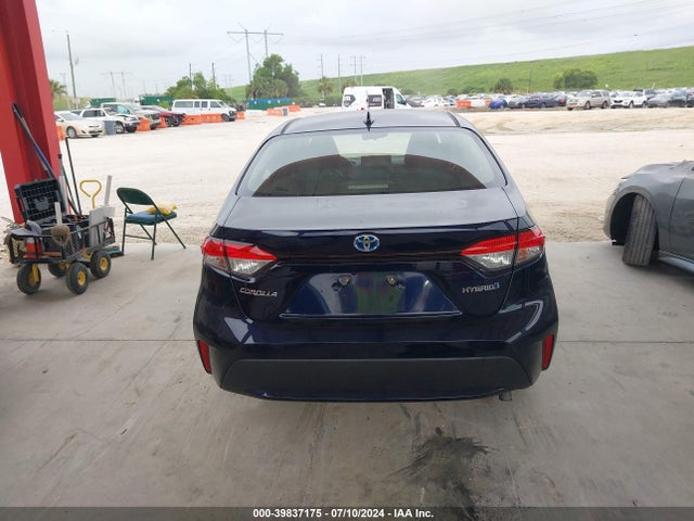 Toyota Corolla Hybrid Le 2021 JTDEAMDE1MJ026364 Image 16