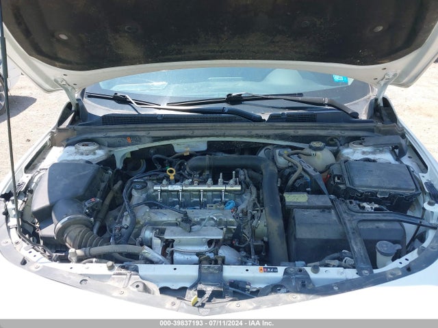 Chevrolet MALIBU LT 2018 1G1ZD5ST4JF152256 Image 10