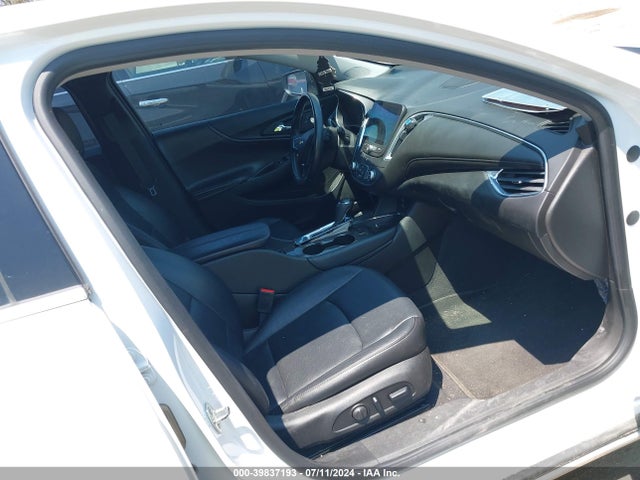 Chevrolet MALIBU LT 2018 1G1ZD5ST4JF152256 Image 5