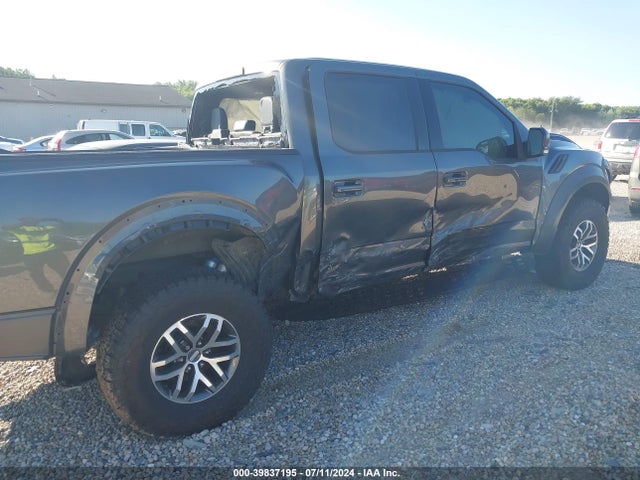 Ford F-150 Raptor 2018 1FTFW1RG6JFA04907 Image 6