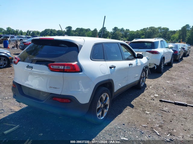 1C4PJLAB4EW109921 Jeep Cherokee Sport
