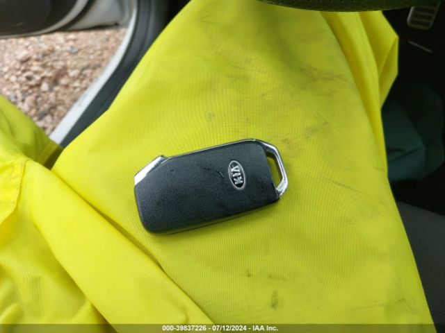 3KPF44AC1ME396127 KIA FORTE GT