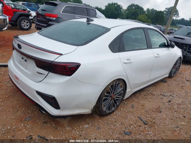 3KPF44AC1ME396127 KIA FORTE GT