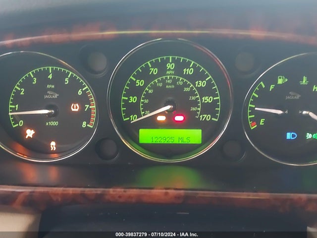 2008 JAGUAR XJ SAJWA79B58SH19656 Photo 6