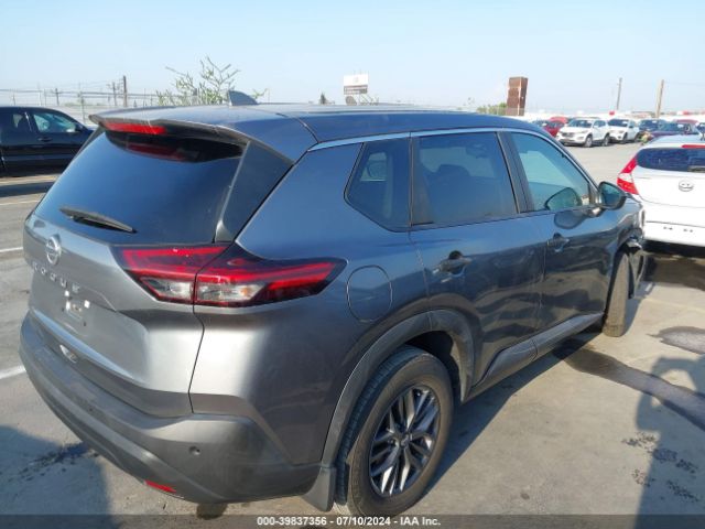 5N1AT3AAXMC826794 Nissan Rogue S Fwd