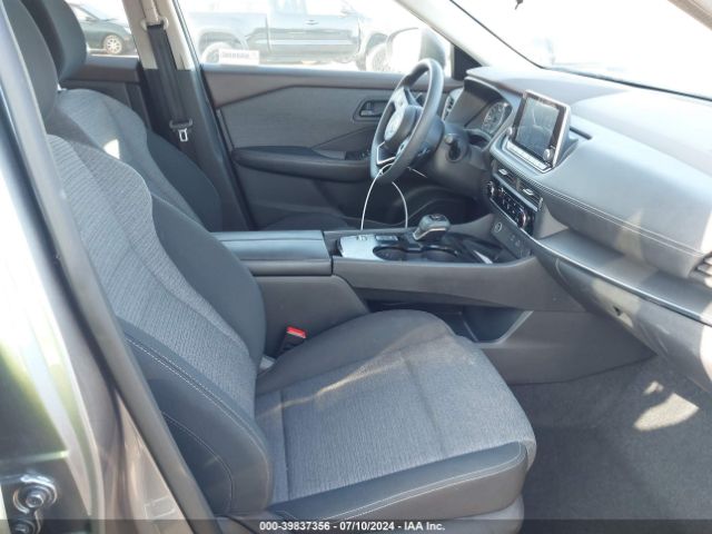 5N1AT3AAXMC826794 Nissan Rogue S Fwd