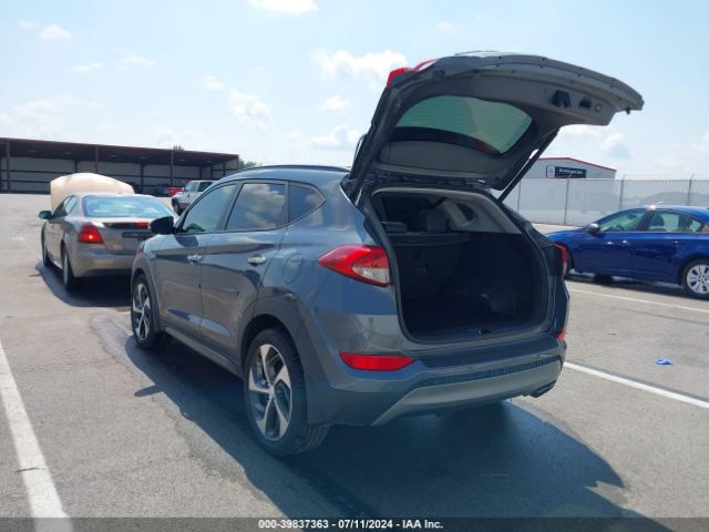 KM8J3CA22GU241635 Hyundai Tucson Limited