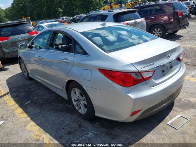 5NPEB4AC2EH843434 Hyundai SONATA GLS