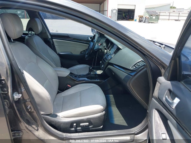 KIA Cadenza Limited 2015 KNALN4D79F5168161 Image 5