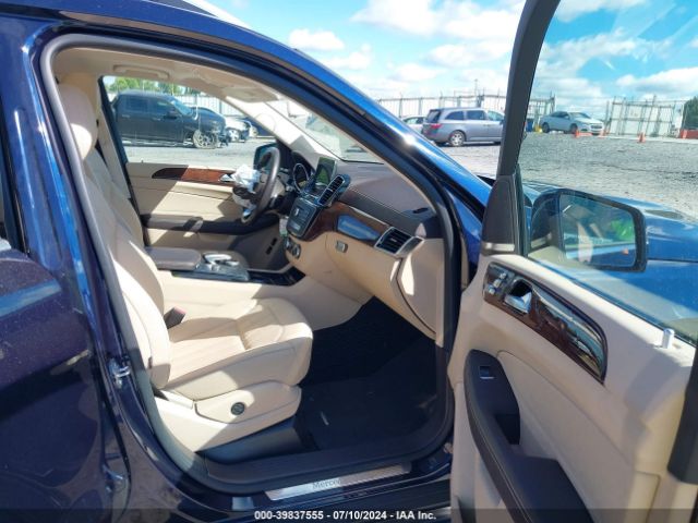 4JGDF6EE3KB217942 Mercedes-Benz Gls 450 4matic