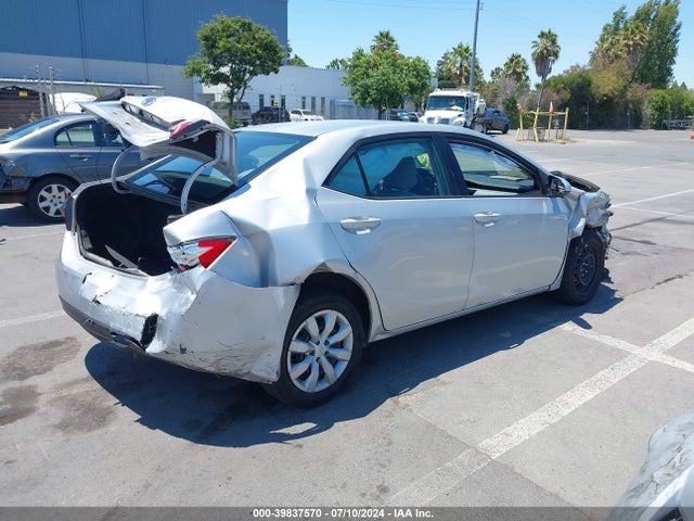 Toyota COROLLA LE 2016 5YFBURHE7GP452500 Image 4