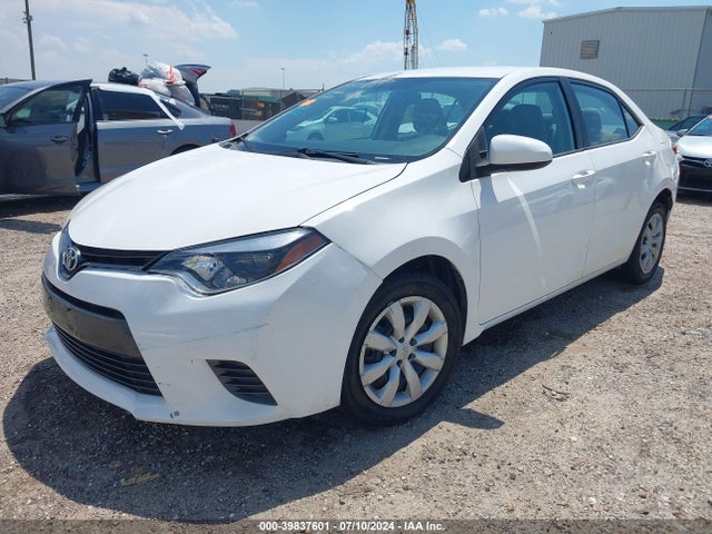 Toyota COROLLA LE 2016 5YFBURHE5GP510782 Image 2