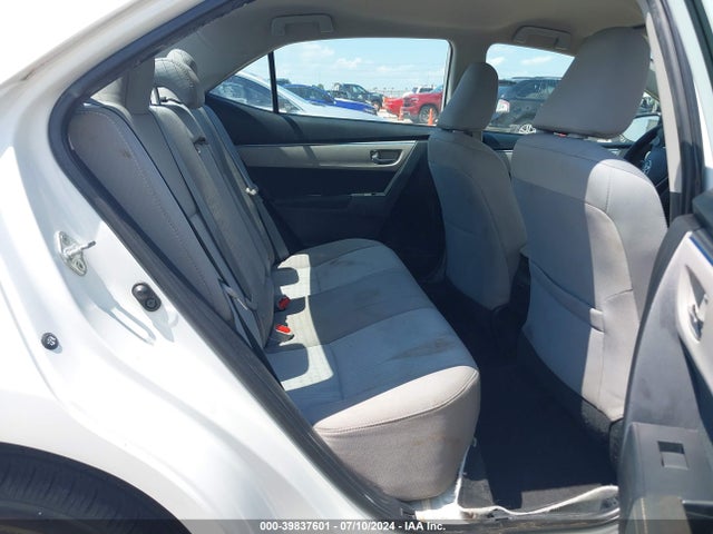 Toyota COROLLA LE 2016 5YFBURHE5GP510782 Image 8