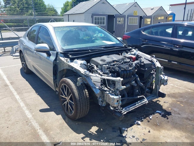 Toyota CAMRY SE 2021 4T1G11AK4MU555609 головне зображення