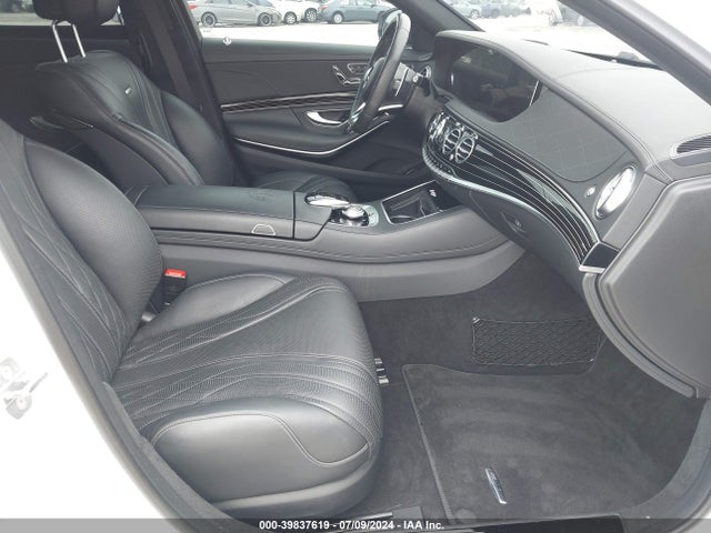 WDDUG8JB2KA486843 Mercedes-Benz Amg S 63 4matic
